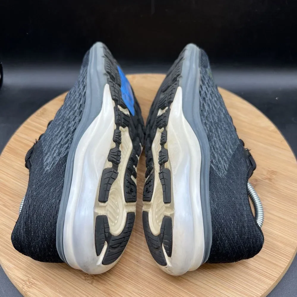 Under Armour Liquify Rebel Womens Size 7.5 Running Shoes Trainers Sneakers Black